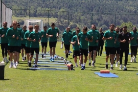 spor-toto-1-ligin-yeni-ekibi-sakaryaspor-sezona-hazirlaniyor-XQmHYUDa.jpg
