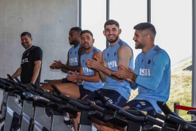 Trabzonspor, yeni sezon hazırlıklarını sürdürdü 3 trabzonspor-yeni-sezon-hazirliklarini-surdurdu-1n4DZ17O.jpg