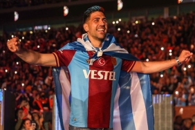 Trabzonspor'da flaş ayrılık! Bakasetas transfer yetkisi verdi 3 trabzonsporda-flas-ayrilik-bakasetas-transfer-yetkisi-verdi-y9adWPXg.jpg
