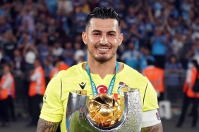 Trabzonspor'dan flaş Uğurcan Çakır paylaşımı! Rakiplere gönderme... 2 trabzonspordan-flas-ugurcan-cakir-paylasimi-rakiplere-gonderme-ezszM4eU.jpg