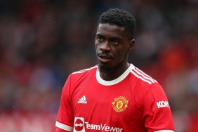 Trabzonspor'un istediği Axel Tuanzebe’de sıcak gelişme 2 trabzonsporun-istedigi-axel-tuanzebede-sicak-gelisme-zZWNE5I2.jpg
