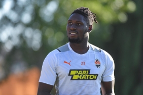 Transfer haberi: Fenerbahçe'nin gözdesi Lassina Traore, Shakhtar'ın kampına katıldı 6 transfer-haberi-fenerbahcenin-gozdesi-lassina-traore-shakhtarin-kampina-katildi-NY6eqYaw.jpg