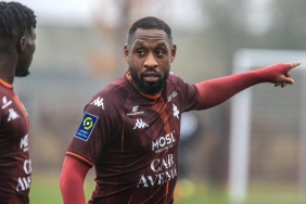 Transfer haberi: Kana-Biyik, Süper Lig'e dönüyor 5 transfer-haberi-kana-biyik-super-lige-donuyor-QUGOlltX.jpg