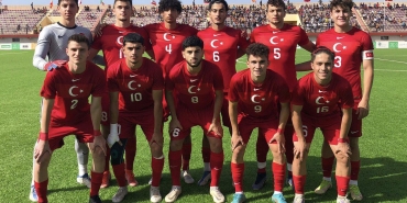 u18-milli-takimi-19-akdeniz-oyunlarinda-yari-finale-yukseldi-2CCHbmbG.jpg
