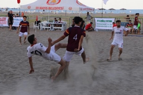 19 Mayıs’ta plaj futbolu 8 19-mayista-plaj-futbolu-SOsVjNVN.jpg