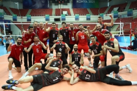 A Milli Erkek Voleybol Takımı, İslami Dayanışma Oyunları'nda bronz madalya kazandı 6 a-milli-erkek-voleybol-takimi-islami-dayanisma-oyunlarinda-bronz-madalya-kazandi-LeeOb6LQ.jpg