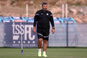 Afjet Afyonspor teknik direktörü Koray Palaz hedefini açıkladı! 6 afjet-afyonspor-teknik-direktoru-koray-palaz-hedefini-acikladi-r46FRER6.jpg