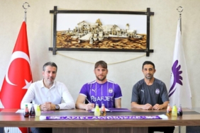 Afyonspor, Anıl Atağ'la sözleşme yeniledi 4 afyonspor-anil-atagla-sozlesme-yeniledi-kv2A78Uj.jpg