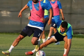 Afyonspor yeni sezon hazırlıklarının ilk etabını tamamladı 3 afyonspor-yeni-sezon-hazirliklarinin-ilk-etabini-tamamladi-k4KezG6R.jpg