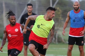Antalyaspor tam kadro Trabzonspor maçına hazırlanıyor 9 antalyaspor-tam-kadro-trabzonspor-macina-hazirlaniyor-Jc8cylwg.jpg