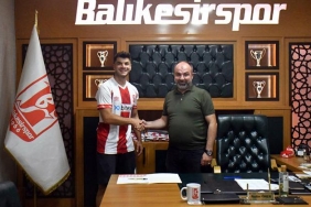 balikesirsporda-birol-parlak-da-imzaladi-O7YpX4bD.jpg