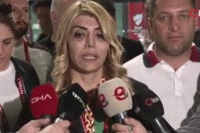 Berna Gözbaşı: Kısıtlı kadromuza rağmen neler yapabileceğimizi gösterdik 8 berna-gozbasi-kisitli-kadromuza-ragmen-neler-yapabilecegimizi-gosterdik-NwdXxPCx.gif