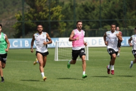Beşiktaş, Ankaragücü maçı hazırlıklarına başladı 6 besiktas-ankaragucu-maci-hazirliklarina-basladi-FzaRkuRB.jpg