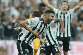 Beşiktaş'ta Ghezzal attı, 3 puan geldi 5 besiktasta-ghezzal-atti-3-puan-geldi-RVnhcspb.jpg