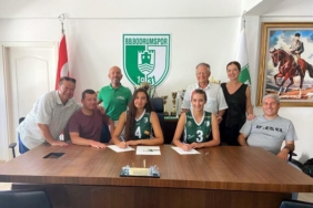 bodrumspor-voleybolda-ataga-kalkti-4eWtefAG.jpg