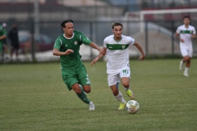 Bursaspor, hazırlık maçında Etimesgut Belediyespor’u 1-0 mağlup etti 5 bursaspor-hazirlik-macinda-etimesgut-belediyesporu-1-0-maglup-etti-6ZuvUTK6.jpg