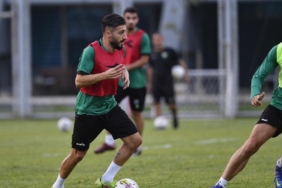 Bursaspor, yeni sezona iddialı hazırlanıyor 2 bursaspor-yeni-sezona-iddiali-hazirlaniyor-maU9j7zG.jpg