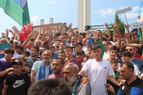 Çaykur Rizespor camiası birliktelik yürüyüşü düzenledi 1 caykur-rizespor-camiasi-birliktelik-yuruyusu-duzenledi-nGjCeLaa.jpg