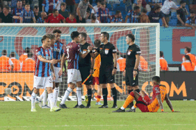 Deniz Çoban, Trabzonspor - Galatasaray maçının hakemi Ali Palabıyık'ın performansını değerlendirdi 2 deniz-coban-trabzonspor-galatasaray-macinin-hakemi-ali-palabiyikin-performansini-degerlendirdi-dMmJBREE.gif