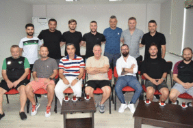 Denizlispor yol haritasını masaya yatırdı 3 denizlispor-yol-haritasini-masaya-yatirdi-HgPfPsCQ.gif