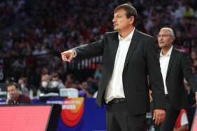 Ergin Ataman'dan hakemlere eleştiri: Topu potaya attırmadılar 5 ergin-atamandan-hakemlere-elestiri-topu-potaya-attirmadilar-wwTBvdfb.jpg