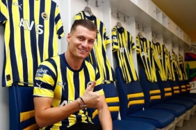 Ezgjan Alioski: “Taraftarımız gücünü gösterdi” 4 ezgjan-alioski-taraftarimiz-gucunu-gosterdi-dEa5ObvE.jpg