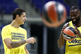 Fenerbahçe Beko, sezonun ilk idmanını gerçekleştirdi 3 fenerbahce-beko-sezonun-ilk-idmanini-gerceklestirdi-hvRCxaYh.jpg