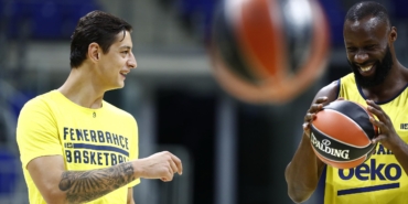 fenerbahce-beko-sezonun-ilk-idmanini-gerceklestirdi-hvRCxaYh.jpg