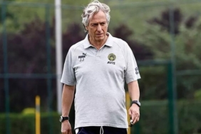 Fenerbahçe | Jorge Jesus: Alioski’nin ilk maçında iyi bir performans gösterdiğini düşünüyorum 3 fenerbahce-jorge-jesus-alioskinin-ilk-macinda-iyi-bir-performans-gosterdigini-dusunuyorum-99vSGVdR.jpg