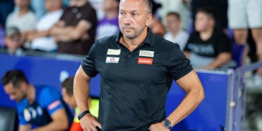 fenerbahce-maci-oncesi-manfred-schmid-aramizda-cok-fazla-kalite-farki-yok-dTz1gWKe.jpg
