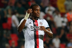 Fenerbahçe, Michy Batshuayi'yle anlaşma sağladı! 2 fenerbahce-michy-batshuayiyle-anlasma-sagladi-UsQDtqpg.jpg