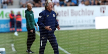 fenerbahce-teknik-direktoru-jorge-jesus-hedefimiz-yukarisi-olmali-9ngbdIRC.jpg