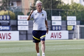 Fenerbahçe'de gidecek isimler netleşmeye başladı! İşte son durum... 1 fenerbahcede-gidecek-isimler-netlesmeye-basladi-iste-son-durum-F25jkvjY.jpg