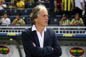 Fenerbahçe'de Jorge Jesus'un kumarı geri tepti 4 fenerbahcede-jorge-jesusun-kumari-geri-tepti-QGrbKFh6.jpg