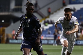 Fenerbahçe'de Lincoln Henrique etkisi! Maestro işlemeye başladı 7 fenerbahcede-lincoln-henrique-etkisi-maestro-islemeye-basladi-yrci7AVl.jpg