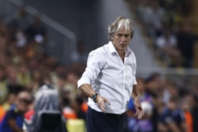 Fenerbahçe'de teknik direktör Jorge Jesus'tan transfer açıklaması 1 fenerbahcede-teknik-direktor-jorge-jesustan-transfer-aciklamasi-sOzGyMji.jpg