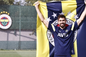 Fenerbahçe'nin sahadaki yeni lideri Luan Peres 3 fenerbahcenin-sahadaki-yeni-lideri-luan-peres-N7C9LxpY.jpg
