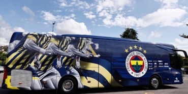 fenerbahcenin-yeni-takim-otobusu-tanitildi-pKaiNTQa.jpg