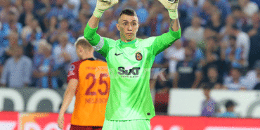 fernando-muslera-bizim-icin-onemli-bir-puandi-2PgBct9C.gif