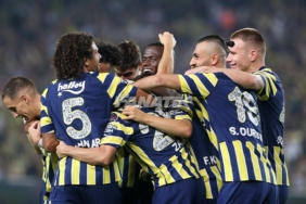 flas-fenerbahce-aciklamasi-rakip-fenerbahcenin-ne-oynayacagini-anlayamiyor-qaBKgdAZ.jpg