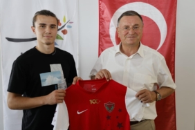 galatasarayin-genc-oyuncusu-sarper-caglar-hatayspora-transfer-oldu-wrcUIL97.jpg