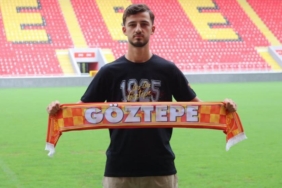 Göztepe, Mesut Kesik’i kiralık olarak kadrosuna kattı 4 goztepe-mesut-kesiki-kiralik-olarak-kadrosuna-katti-GeTCzE24.jpg