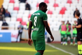 Hamidou Traore'nin yeni adres Partizan oldu 3 hamidou-traorenin-yeni-adres-partizan-oldu-nIKwTB8O.jpg