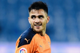 İspanya'dan müjdeli haber: Maxi Gomez, Fenerbahçe'de! İşte bonservisi... 6 ispanyadan-mujdeli-haber-maxi-gomez-fenerbahcede-iste-bonservisi-4RUDJUDK.jpg