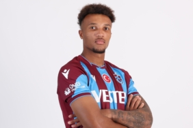 Jean-Philippe Gbamin, Trabzonspor'un 167. yabancısı oldu 3 jean-philippe-gbamin-trabzonsporun-167-yabancisi-oldu-TgOMcvnM.jpg