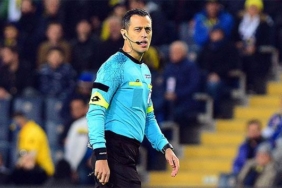 kasimpasa-fenerbahce-macinin-var-hakemi-alper-ulusoy-oldu-VMpbKIqI.jpg