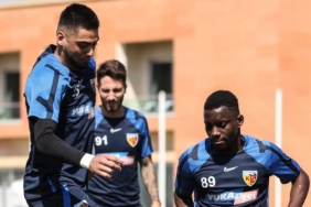 Kayserispor, Başakşehir maçı hazırlıklarını tamamladı 2 kayserispor-basaksehir-maci-hazirliklarini-tamamladi-Ra37RDhk.jpg