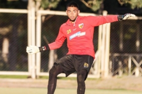 kayserisporda-bilal-bayezit-yeni-sezon-oncesi-umutlu-wUSuOuOK.jpg