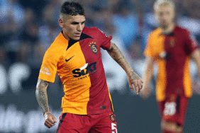 Lucas Torreira: Takım olarak kendimizi geliştiriyoruz 1 lucas-torreira-takim-olarak-kendimizi-gelistiriyoruz-nAhqD7av.gif