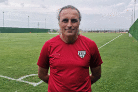 mustafa-gursel-denizlispor-macinda-3-puan-hedefliyoruz-W64ytLQw.gif